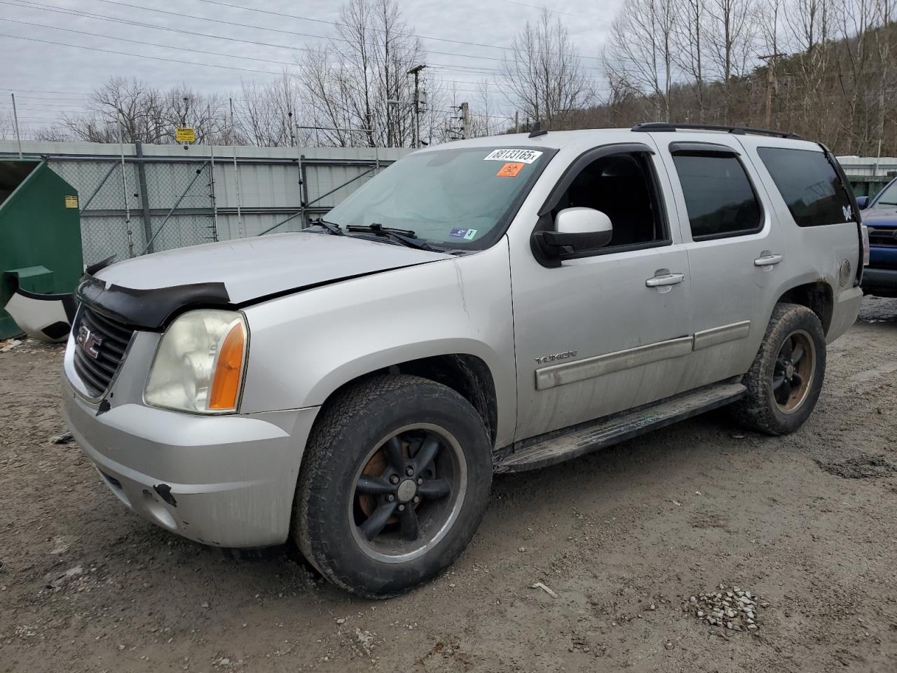 2011 Gmc Yukon Sle იყიდება Hurricane-ში, WV - Rollover