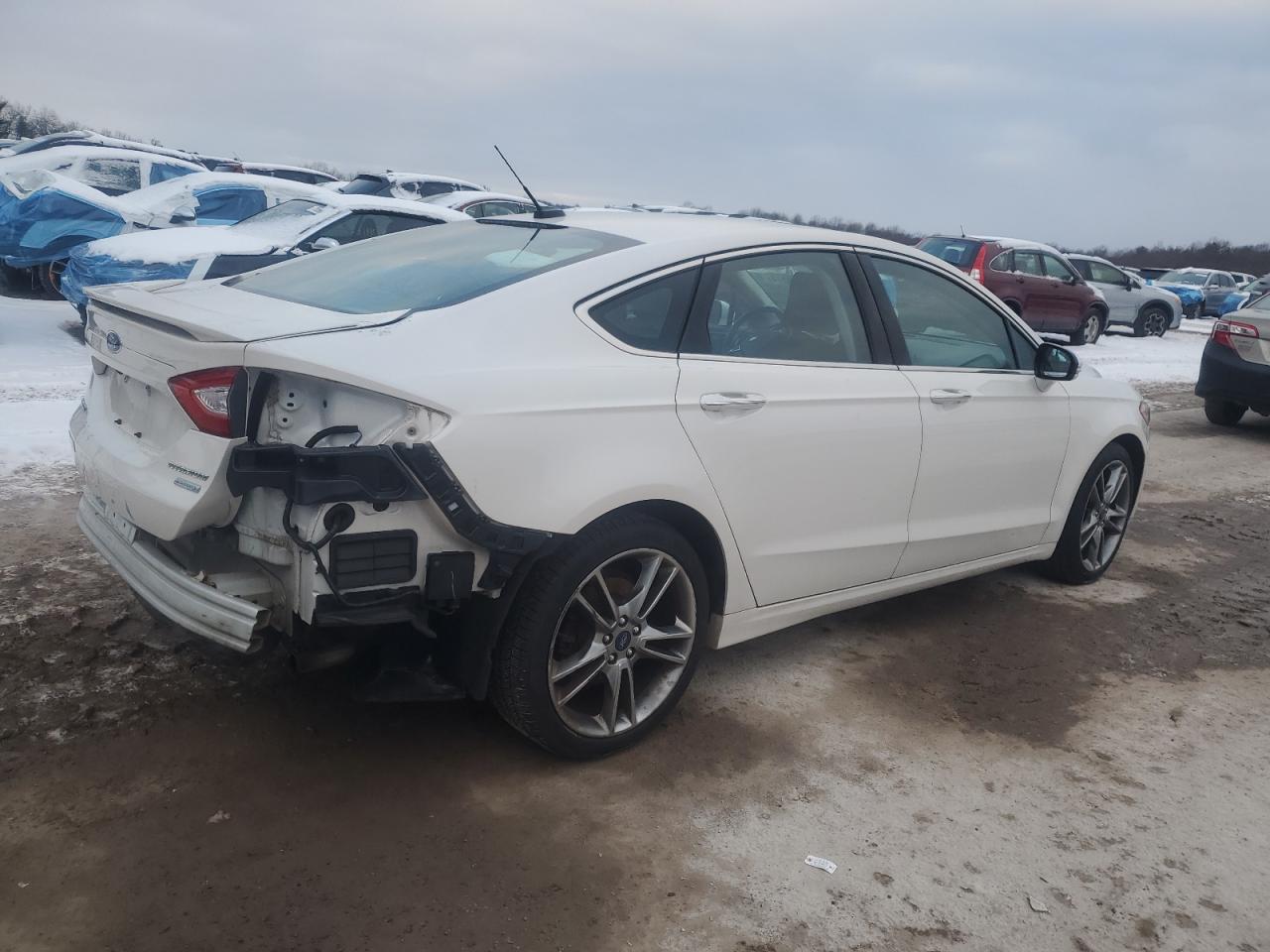 VIN 3FA6P0K96FR273069 2015 FORD FUSION no.3