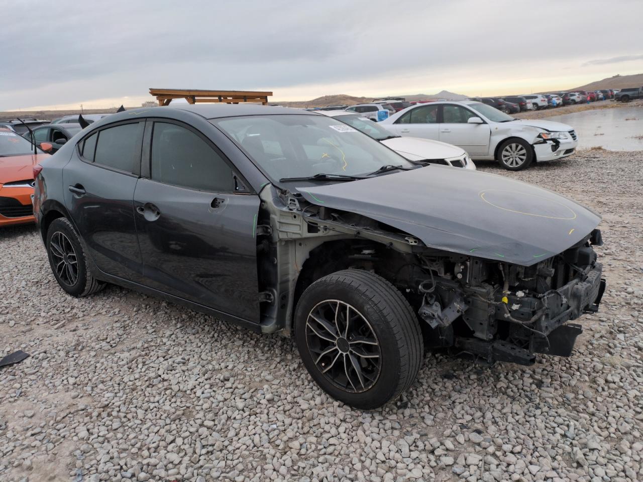 2015 Mazda 3 - Image 4