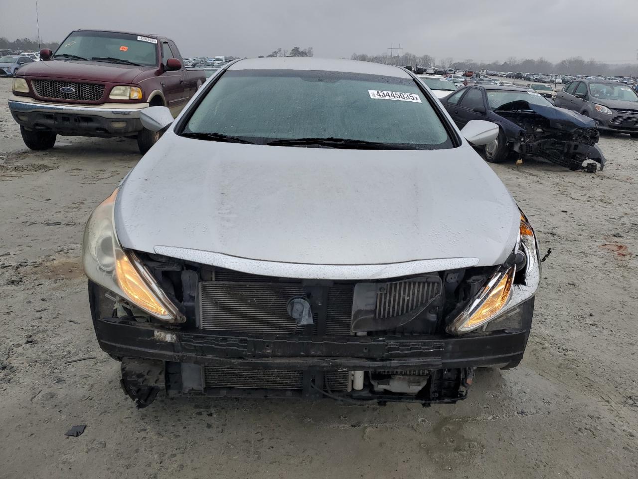 2012 Hyundai Sonata - Image 5