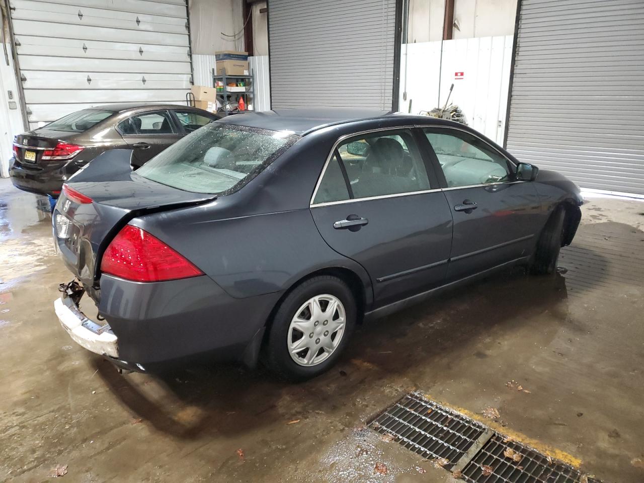 2007 Honda Accord - Image 3