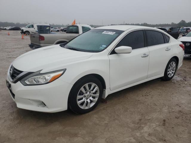  NISSAN ALTIMA 2016 Biały