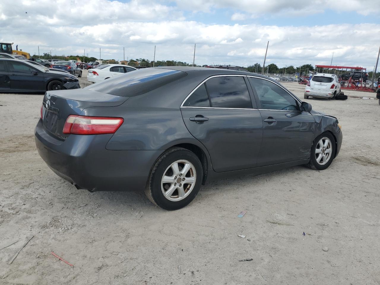 2007 Toyota Camry - Image 3