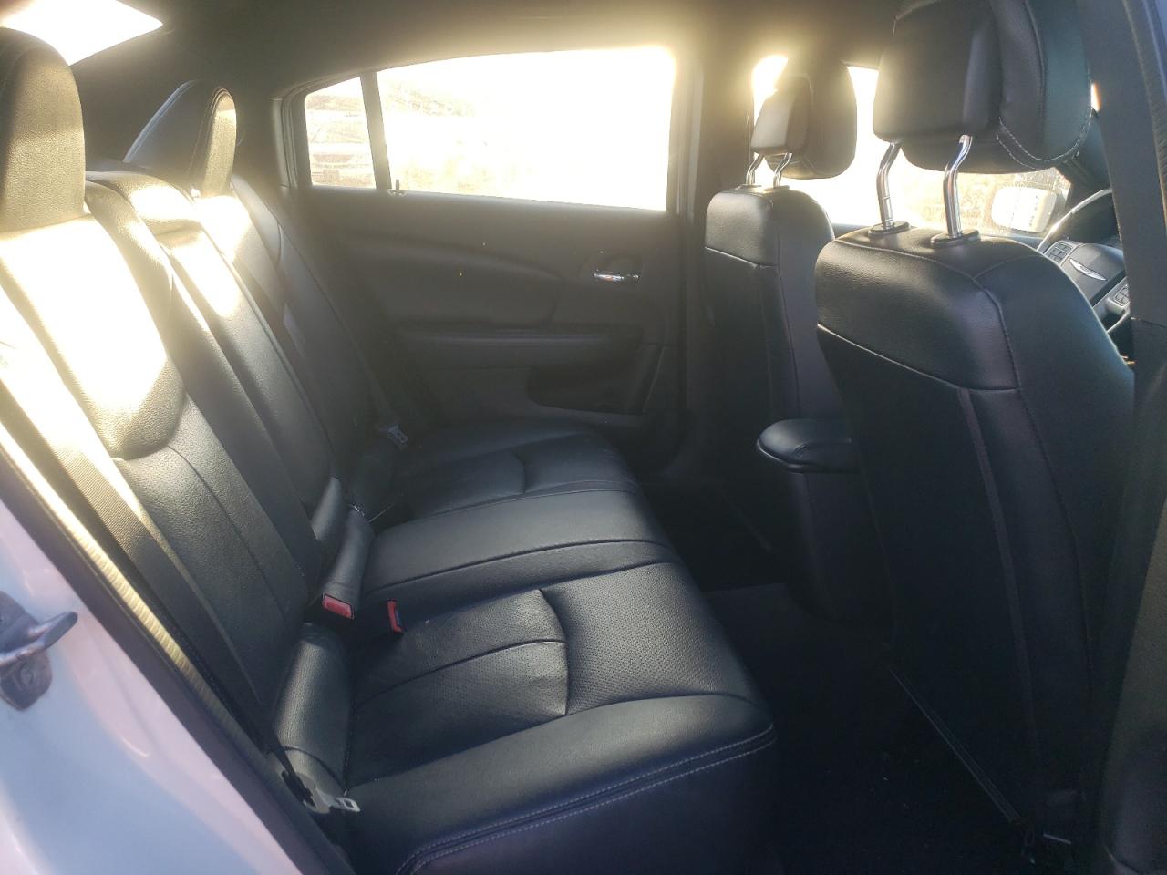 2012 Chrysler 200 - Image 10