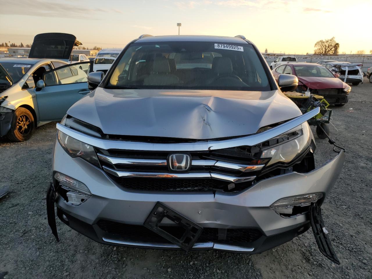 VIN 5FNYF6H99GB079784 2016 HONDA PILOT no.5