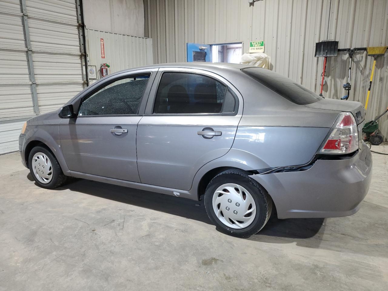 2009 Chevrolet Aveo - Image 2
