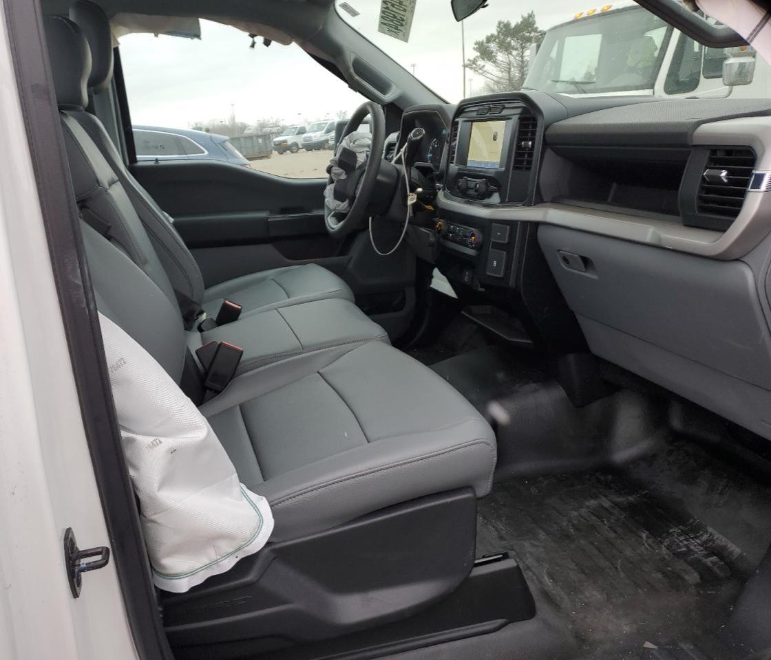 2023 Ford F-150 - Image 10