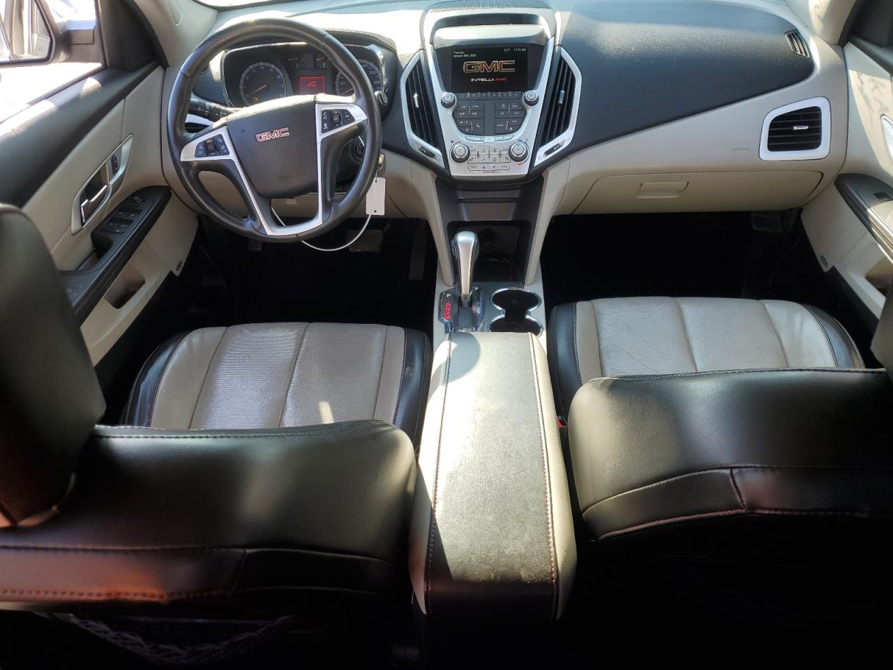 2015 GMC Terrain - Image 8