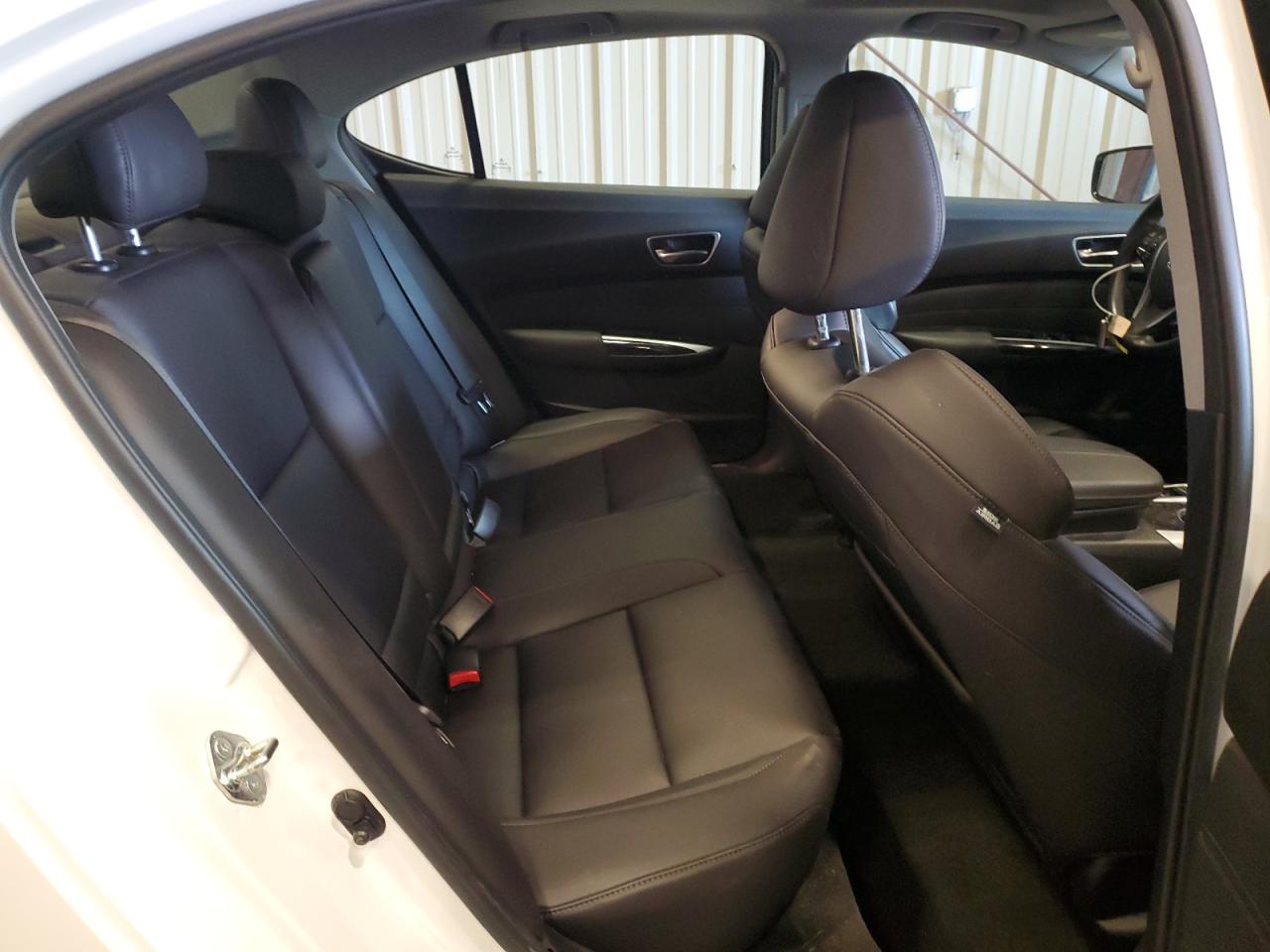 2018 Acura TLX - Image 10