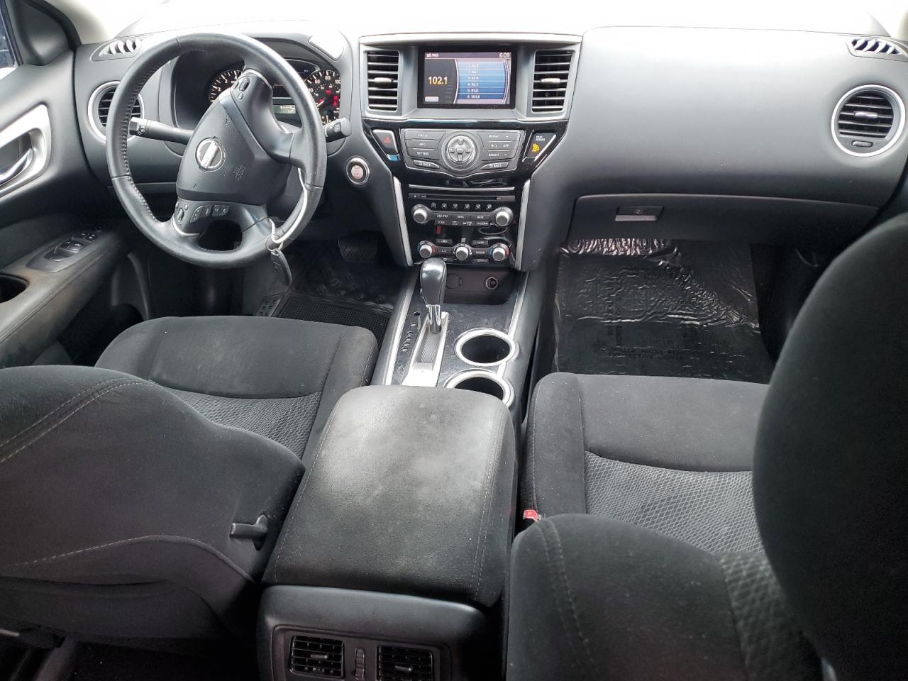 2014 Nissan Pathfinder - Image 8