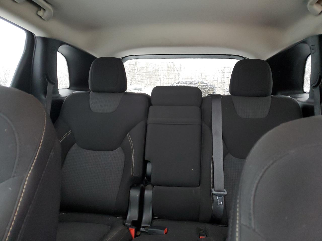 2017 Jeep Grand Cherokee - Image 10