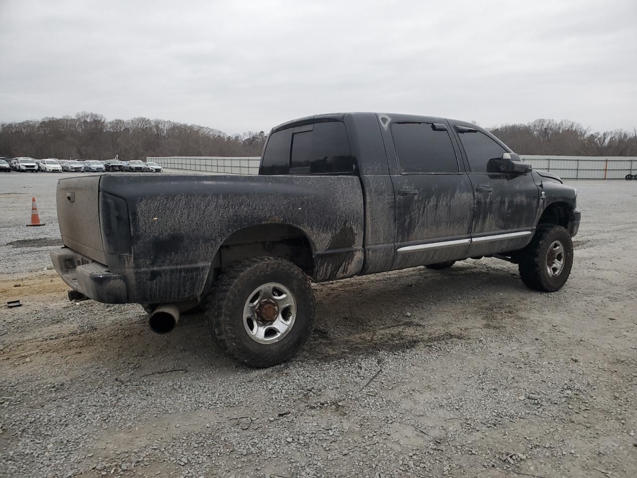 2006 Dodge RAM - Image 3