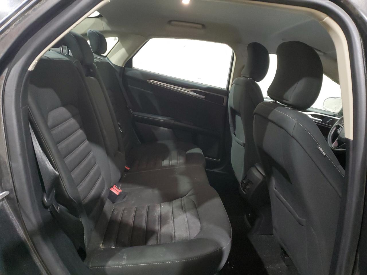 2019 Ford Fusion - Image 10