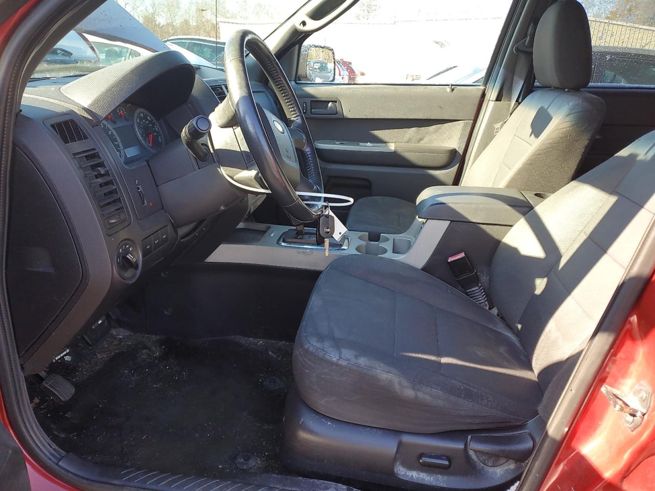 2011 Ford Escape - Image 7