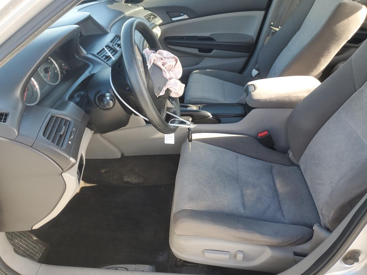 2010 Honda Accord - Image 7