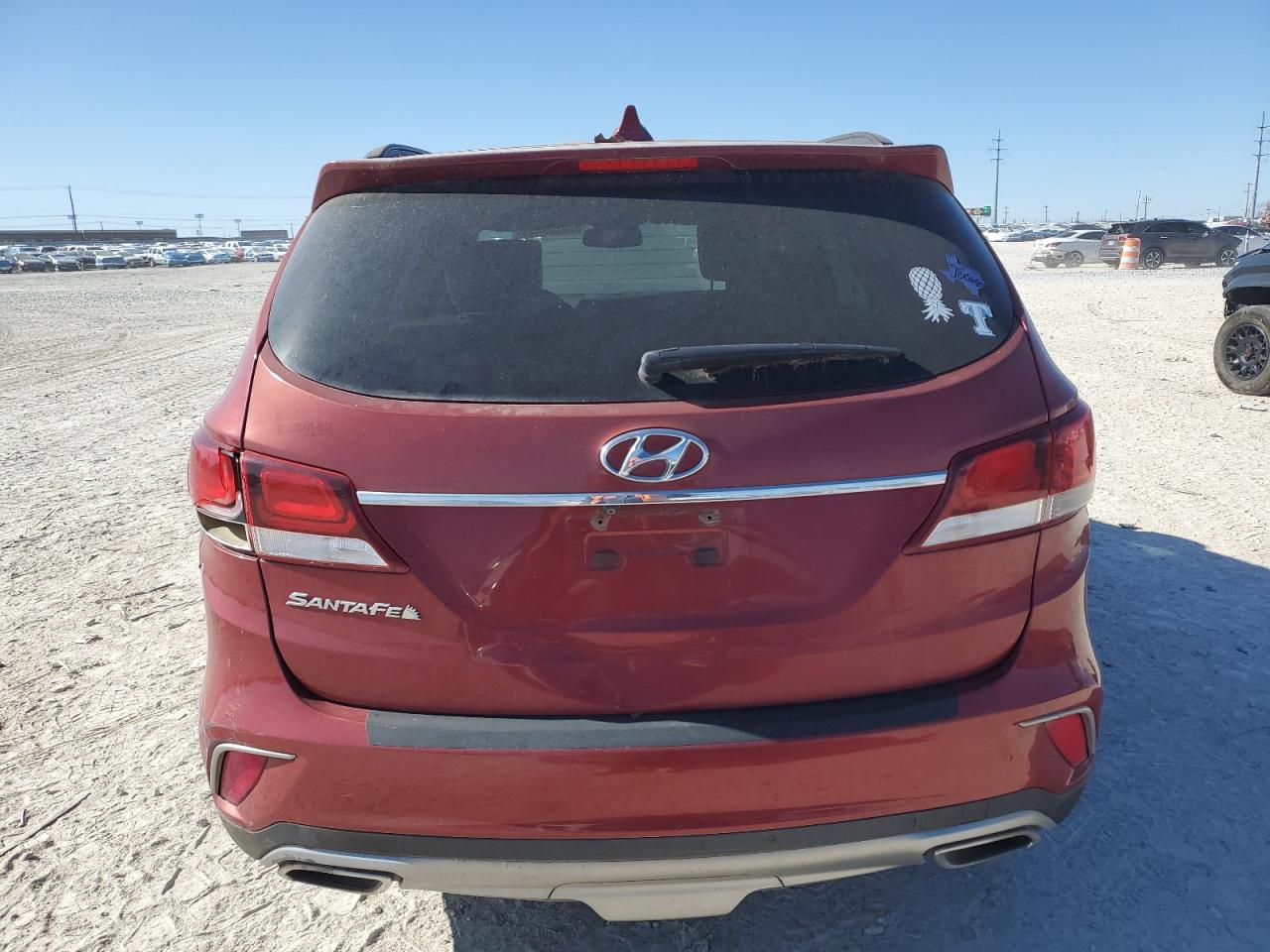 2017 Hyundai Santa Fe - Image 6