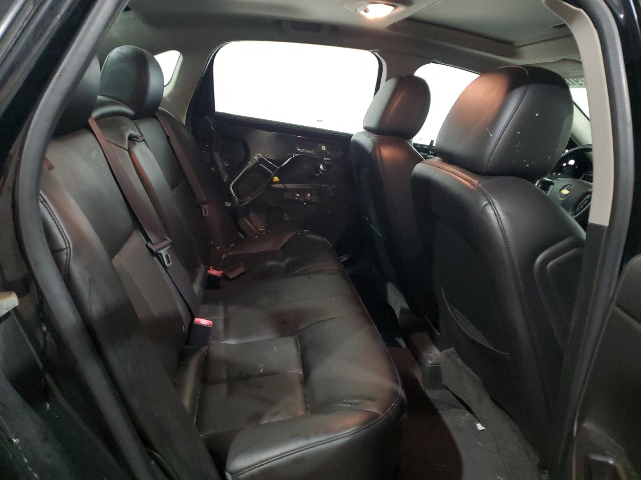 2013 Chevrolet Impala - Image 10