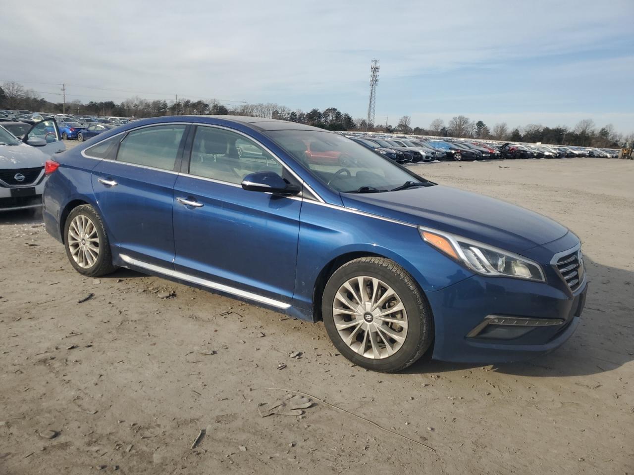 2015 Hyundai Sonata - Image 4