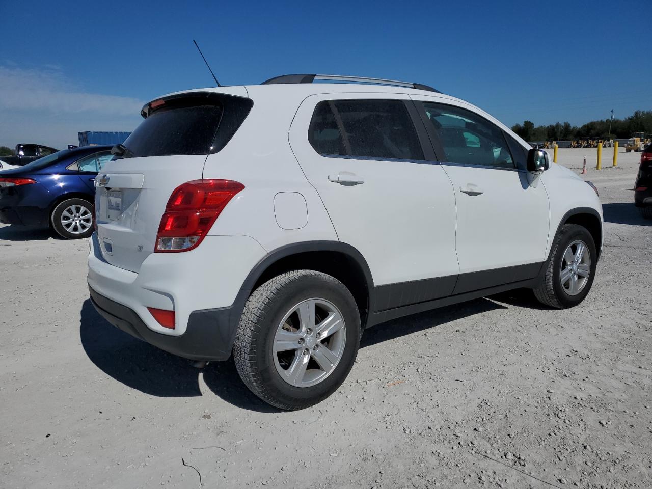 2018 Chevrolet Trax - Image 3