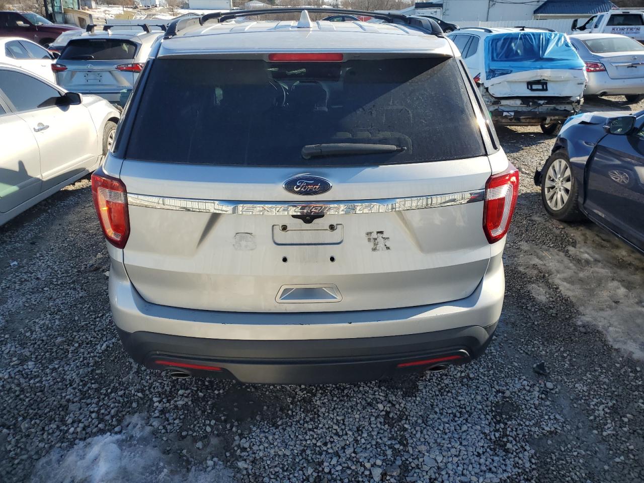 2017 Ford Explorer - Image 6