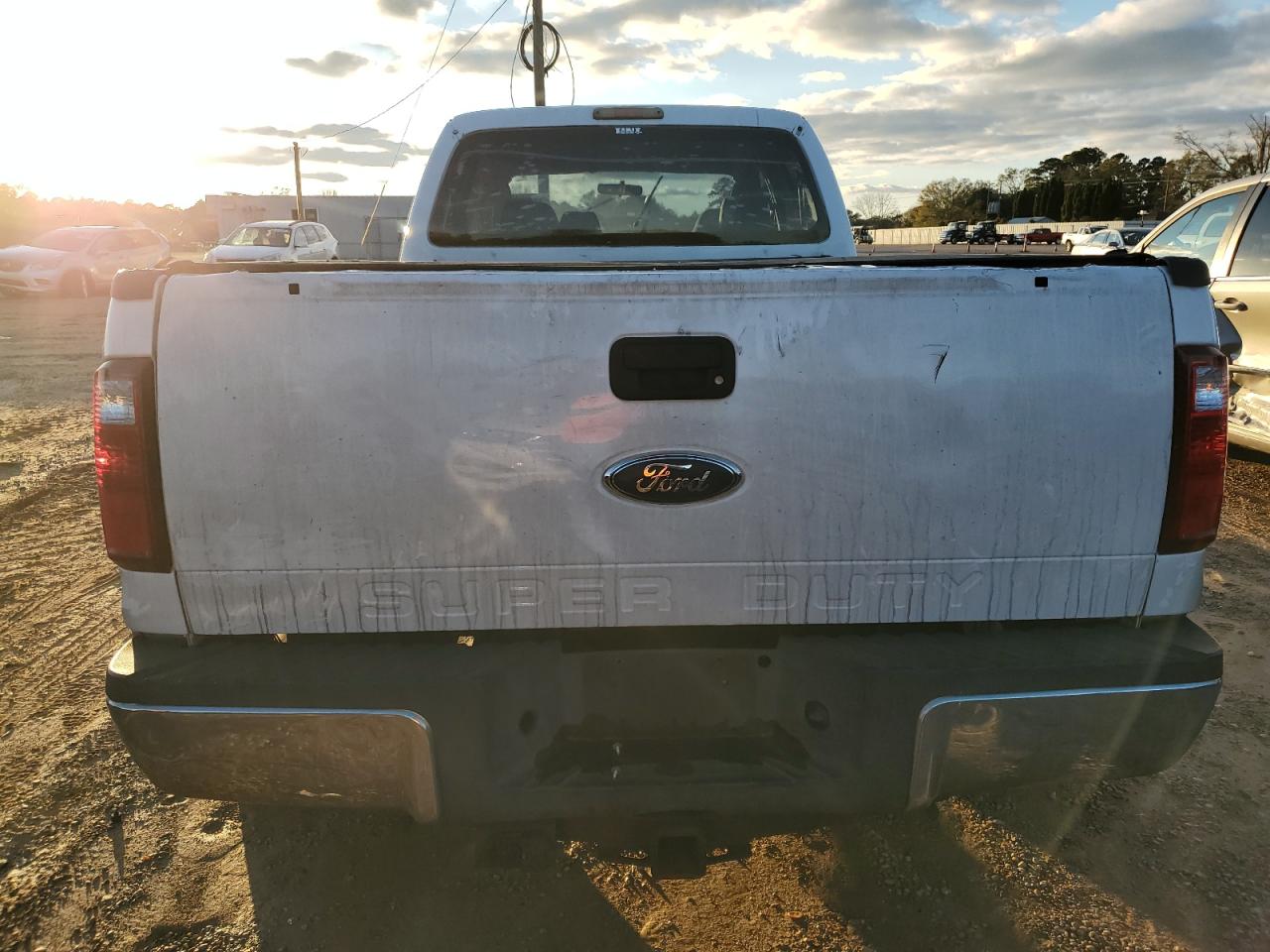 2008 Ford F350 - Image 6