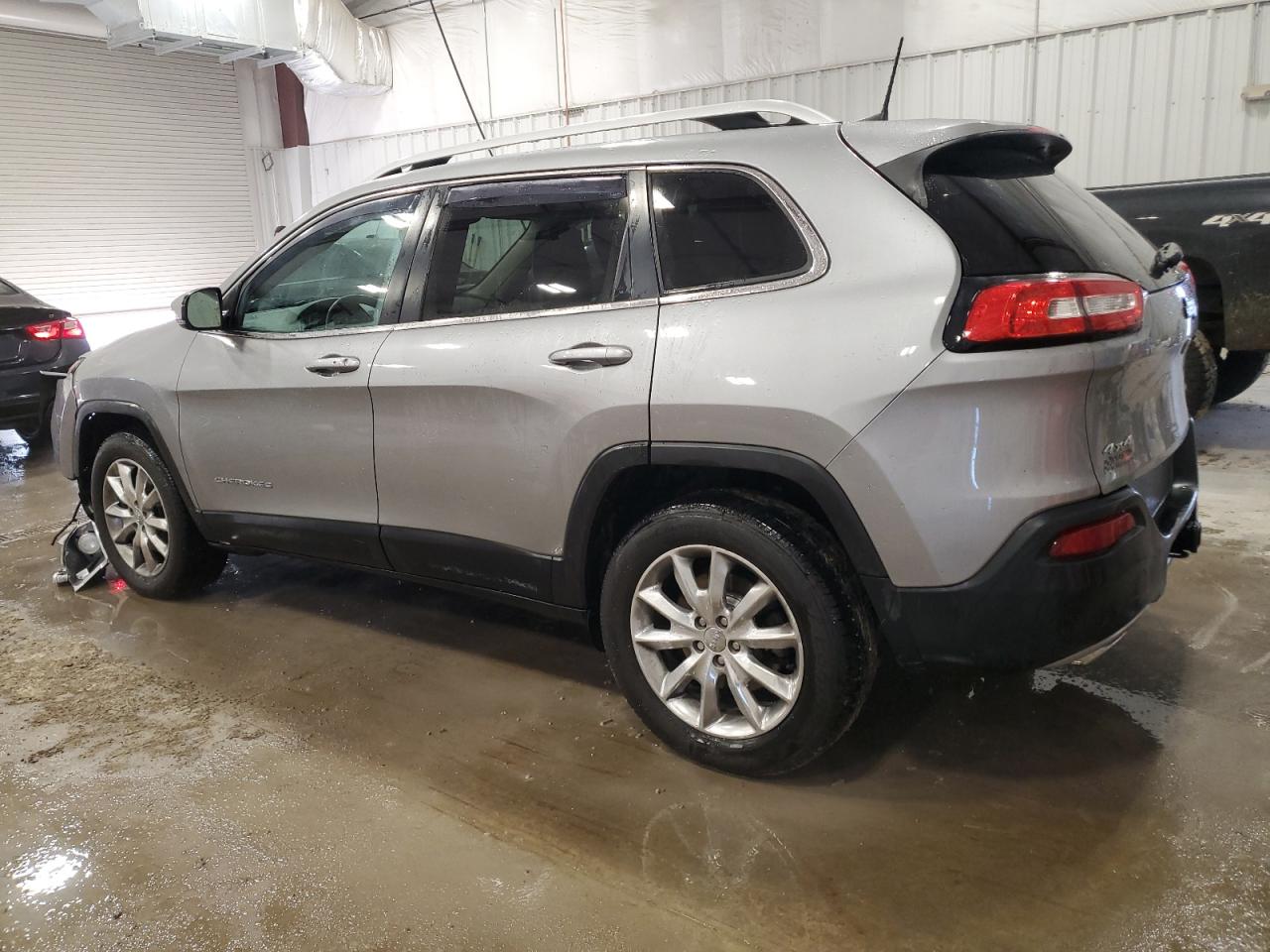 2016 Jeep Grand Cherokee - Image 2