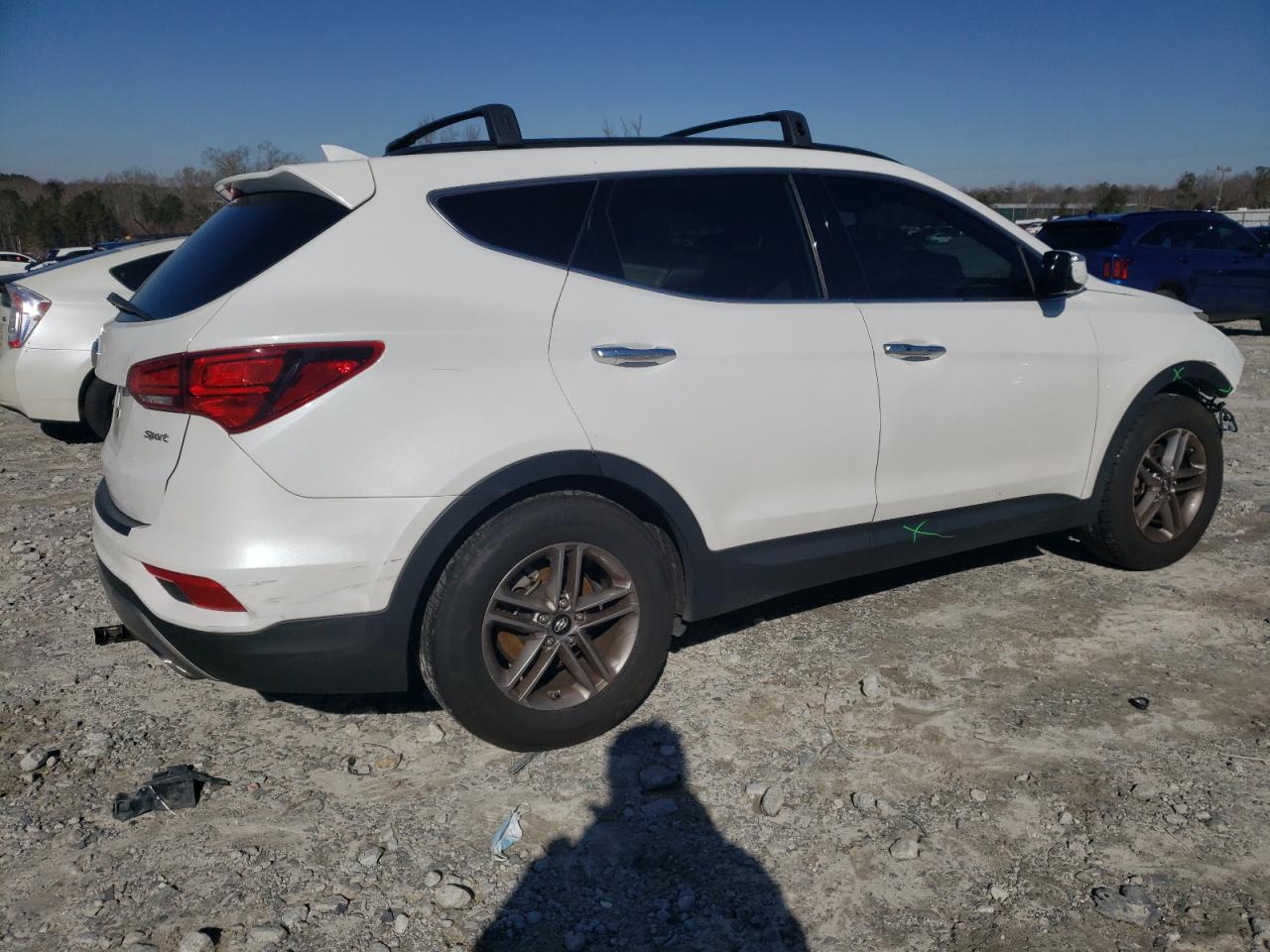 2017 Hyundai Santa Fe - Image 3