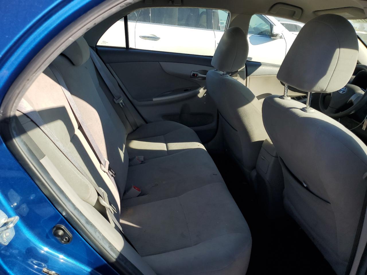 2010 Toyota Corolla - Image 10