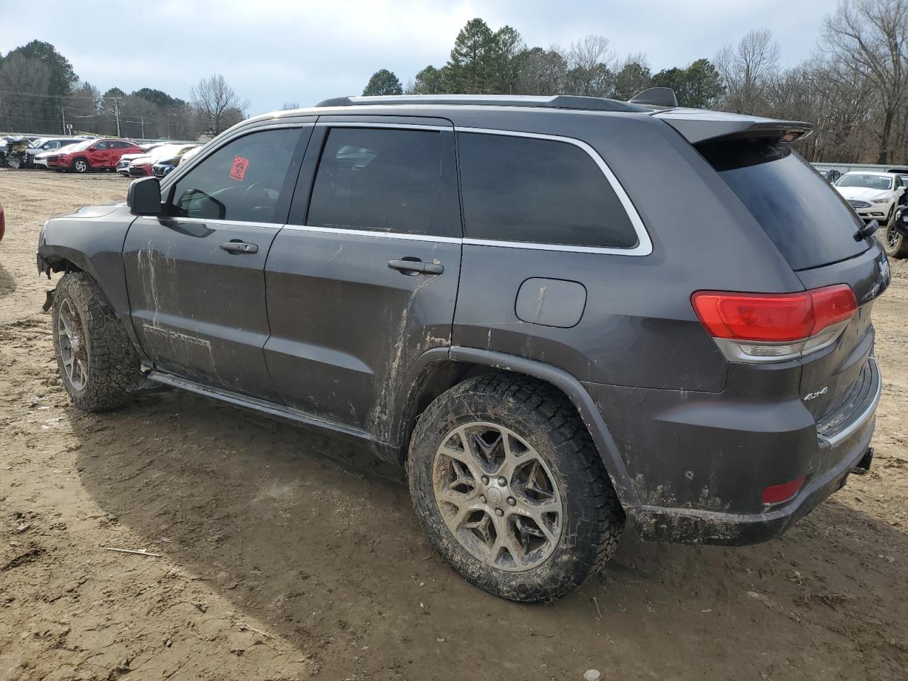 2018 Jeep Grand Cherokee - Image 2