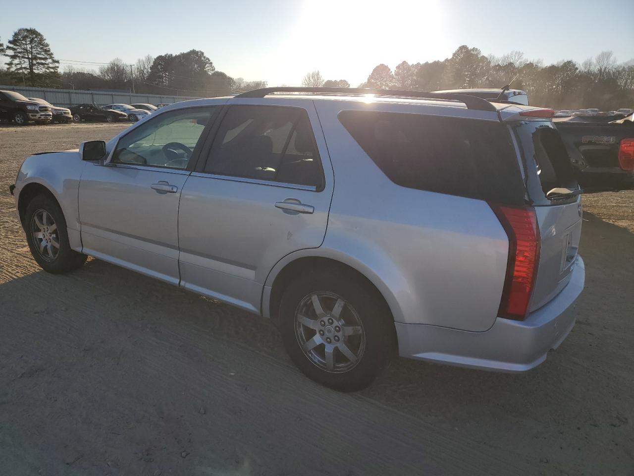 2009 Cadillac SRX - Image 2