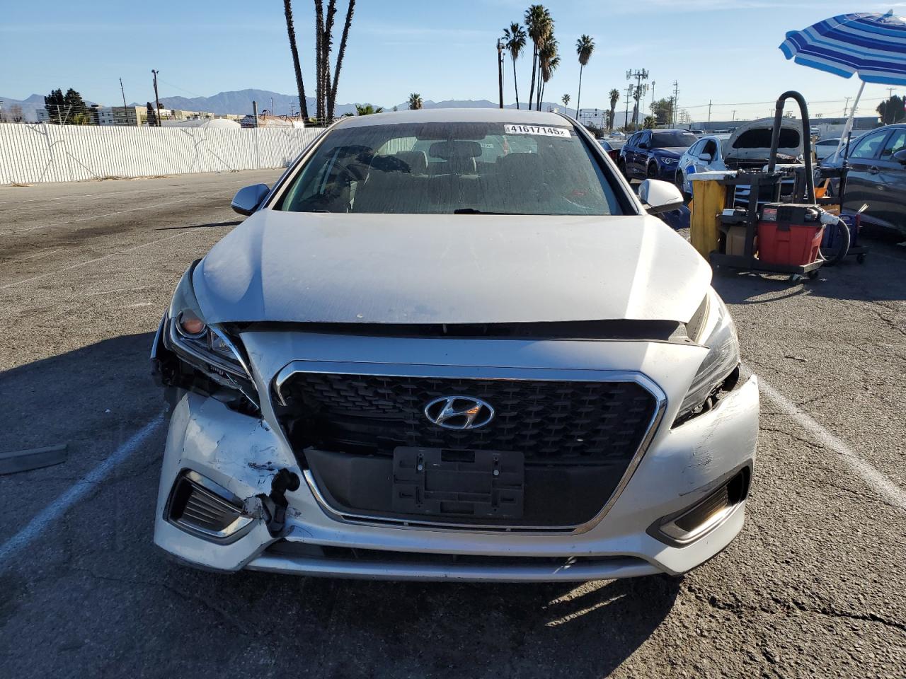 2016 Hyundai Sonata - Image 5