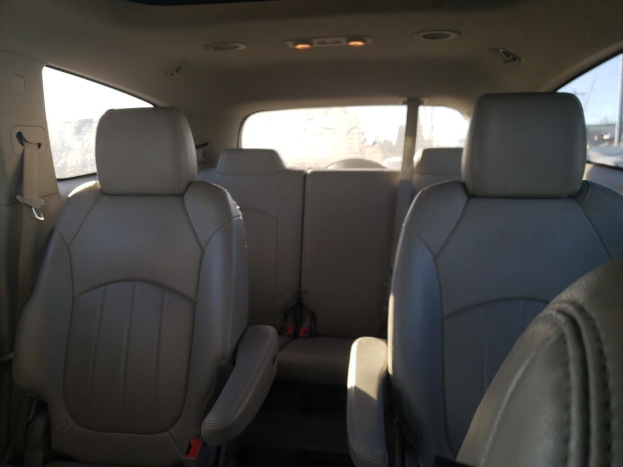 2017 Buick Enclave - Image 10