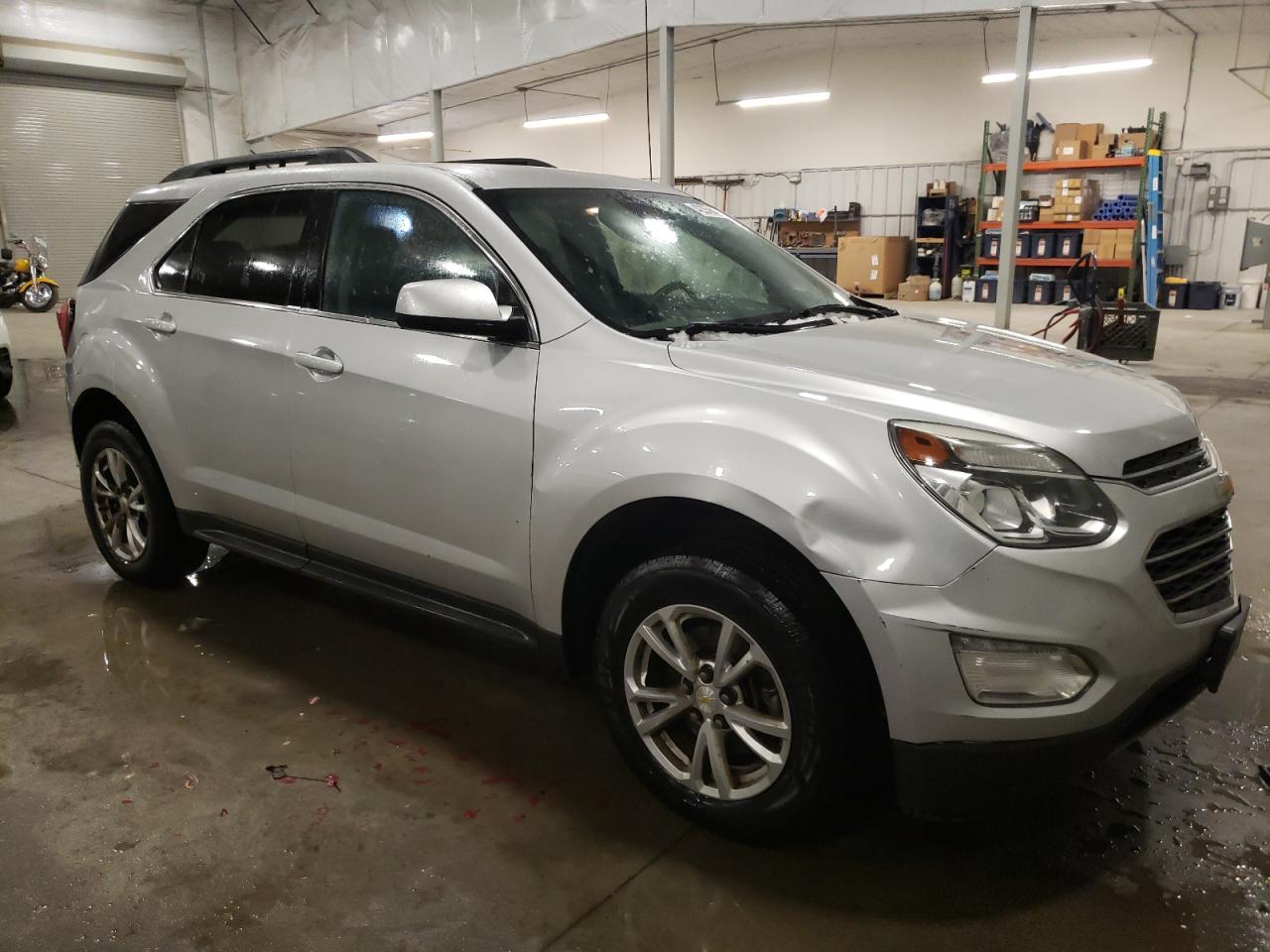 2017 Chevrolet Equinox - Image 4