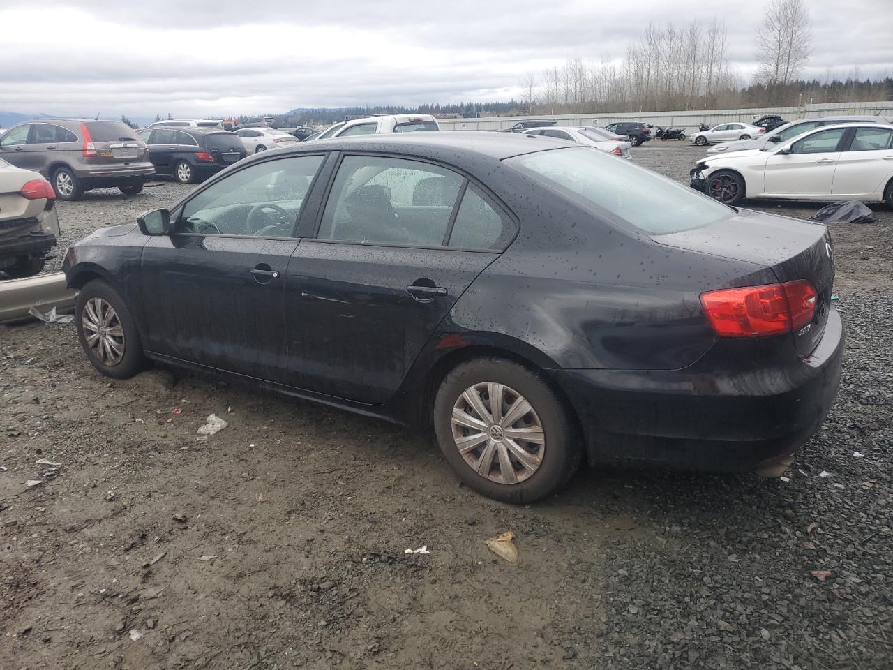 2014 Volkswagen Jetta - Image 2