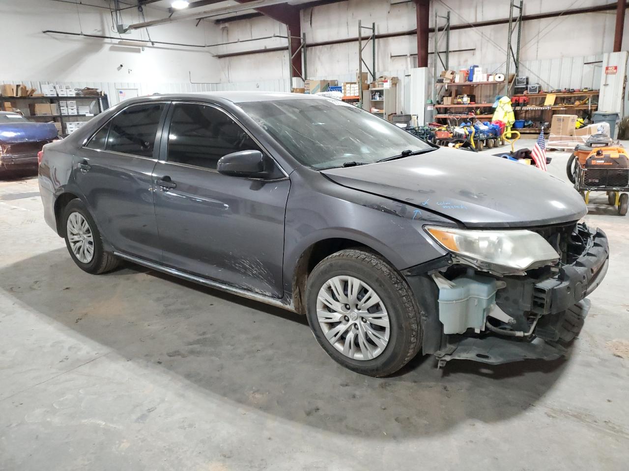 2014 Toyota Camry - Image 4