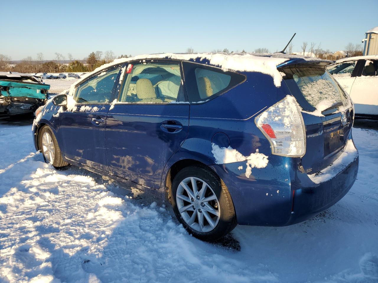 2013 Toyota Prius - Image 2