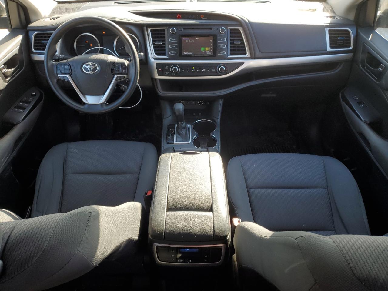 2018 Toyota Highlander - Image 8