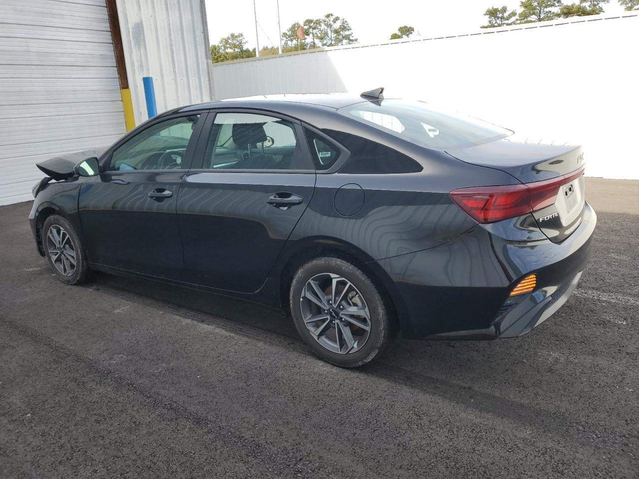 2024 Kia Forte - Image 2