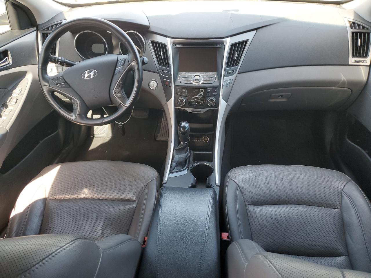 2013 Hyundai Sonata Hybrid VIN: KMHEC4A48DA098065 Lot: 42822575