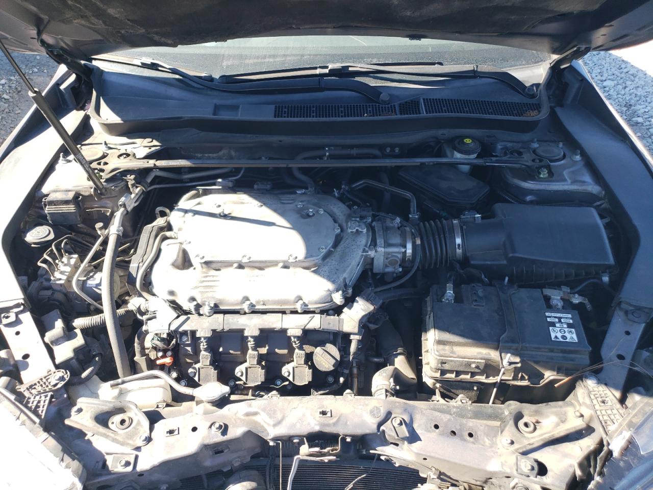 2018 Acura TLX - Image 11