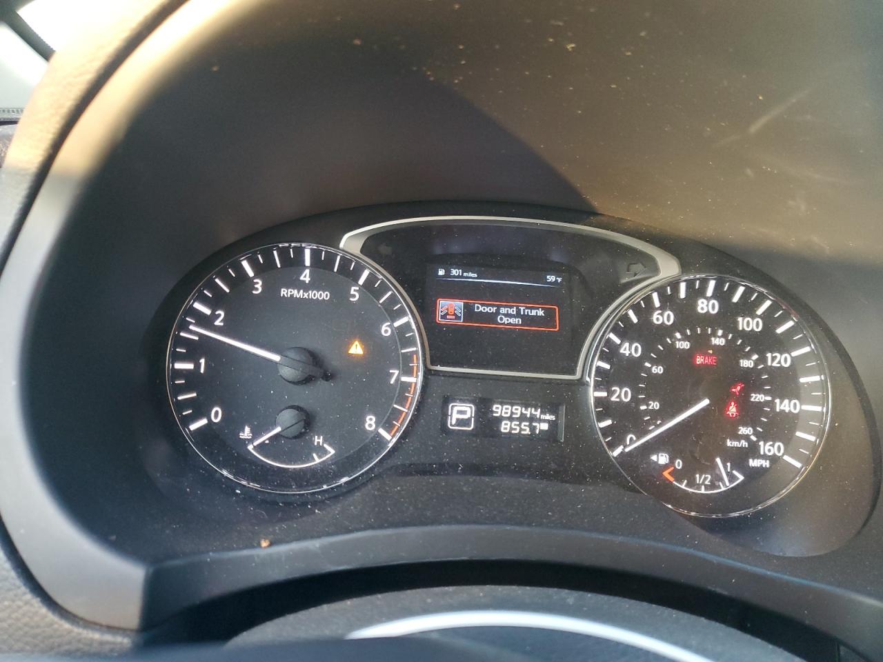 2014 Nissan Altima - Image 9