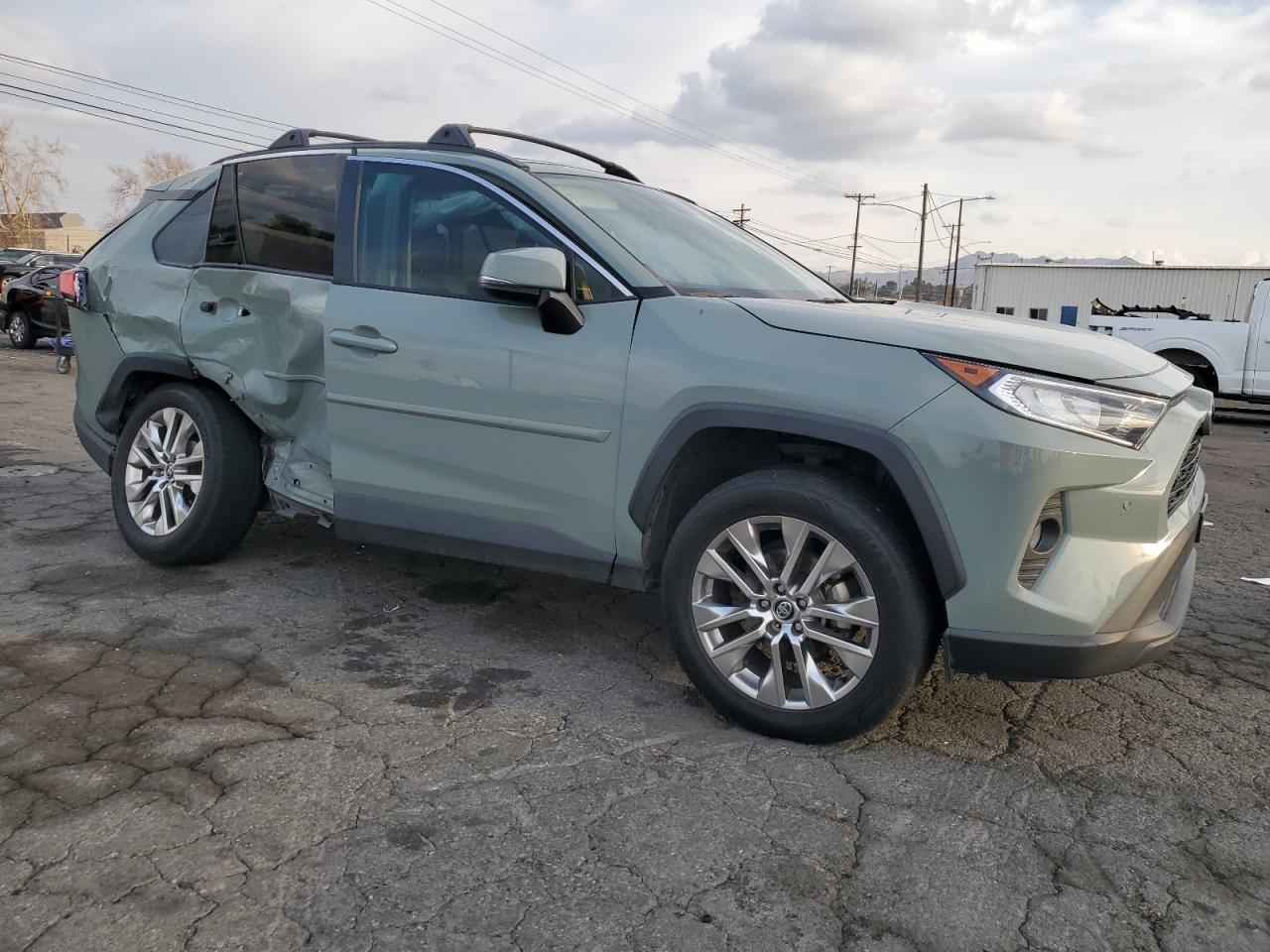 2020 Toyota RAV 4 - Image 4