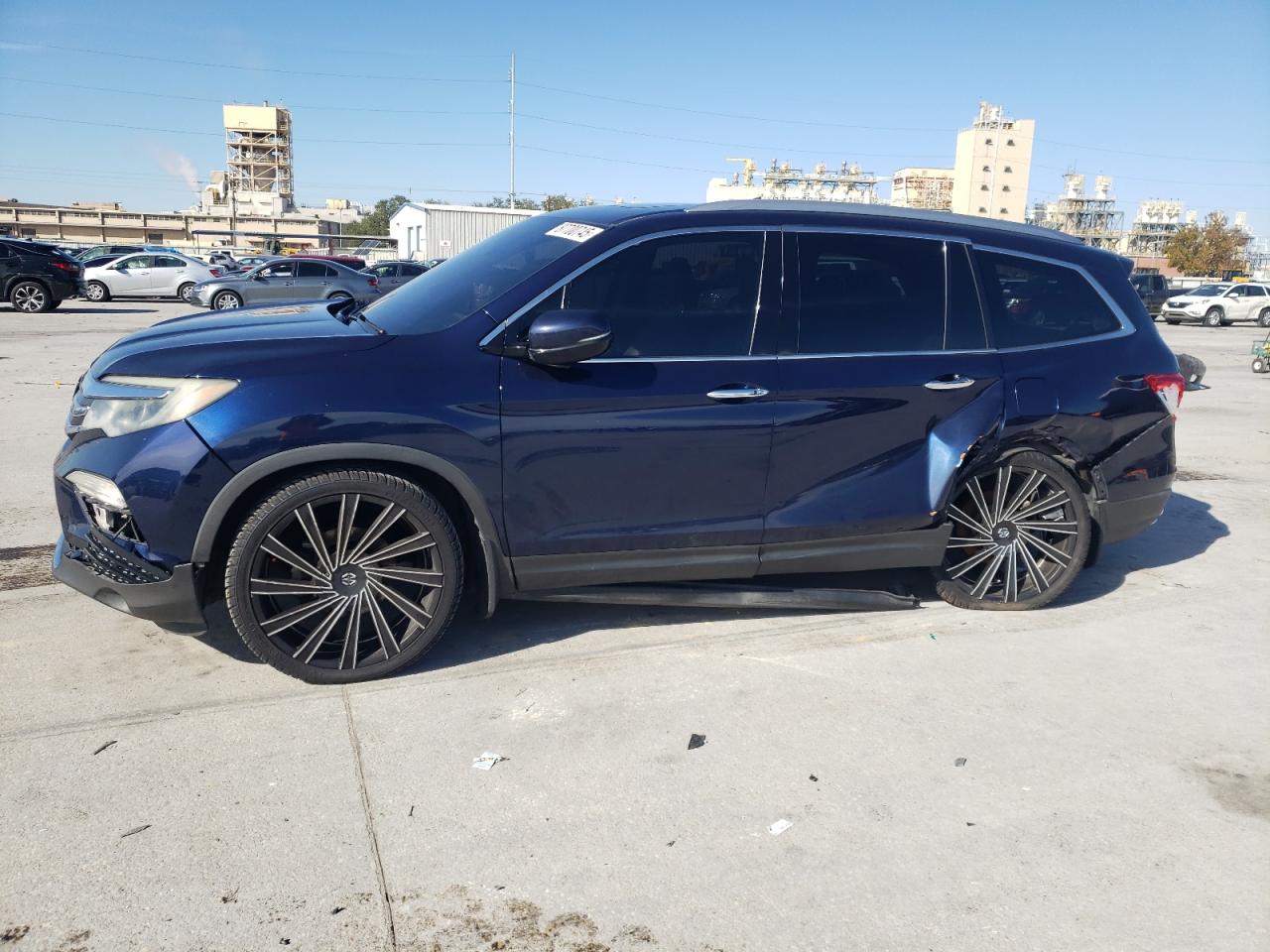 2017 Honda Pilot - Image 1