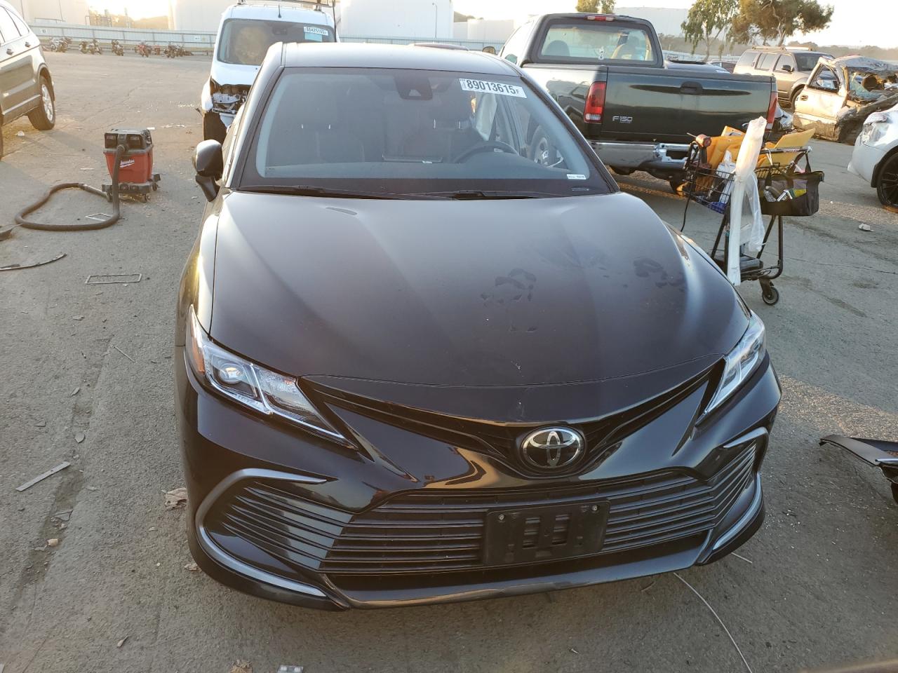 2022 Toyota Camry - Image 5