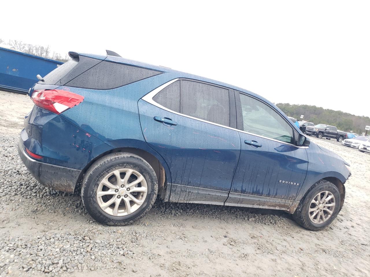 2019 Chevrolet Equinox - Image 3