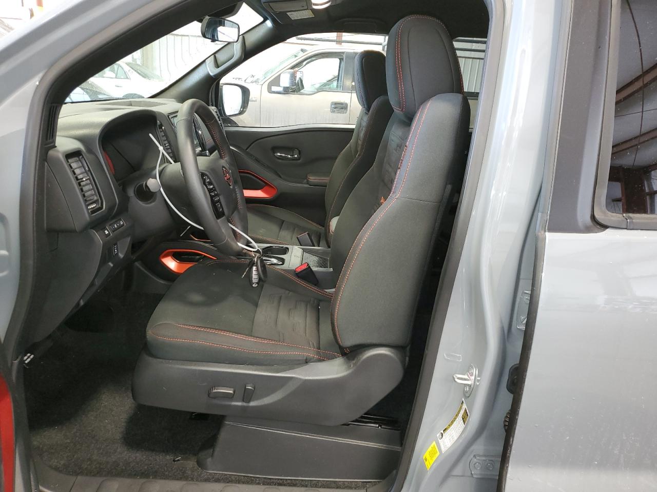 2024 Nissan Navara (Frontier) - Image 7