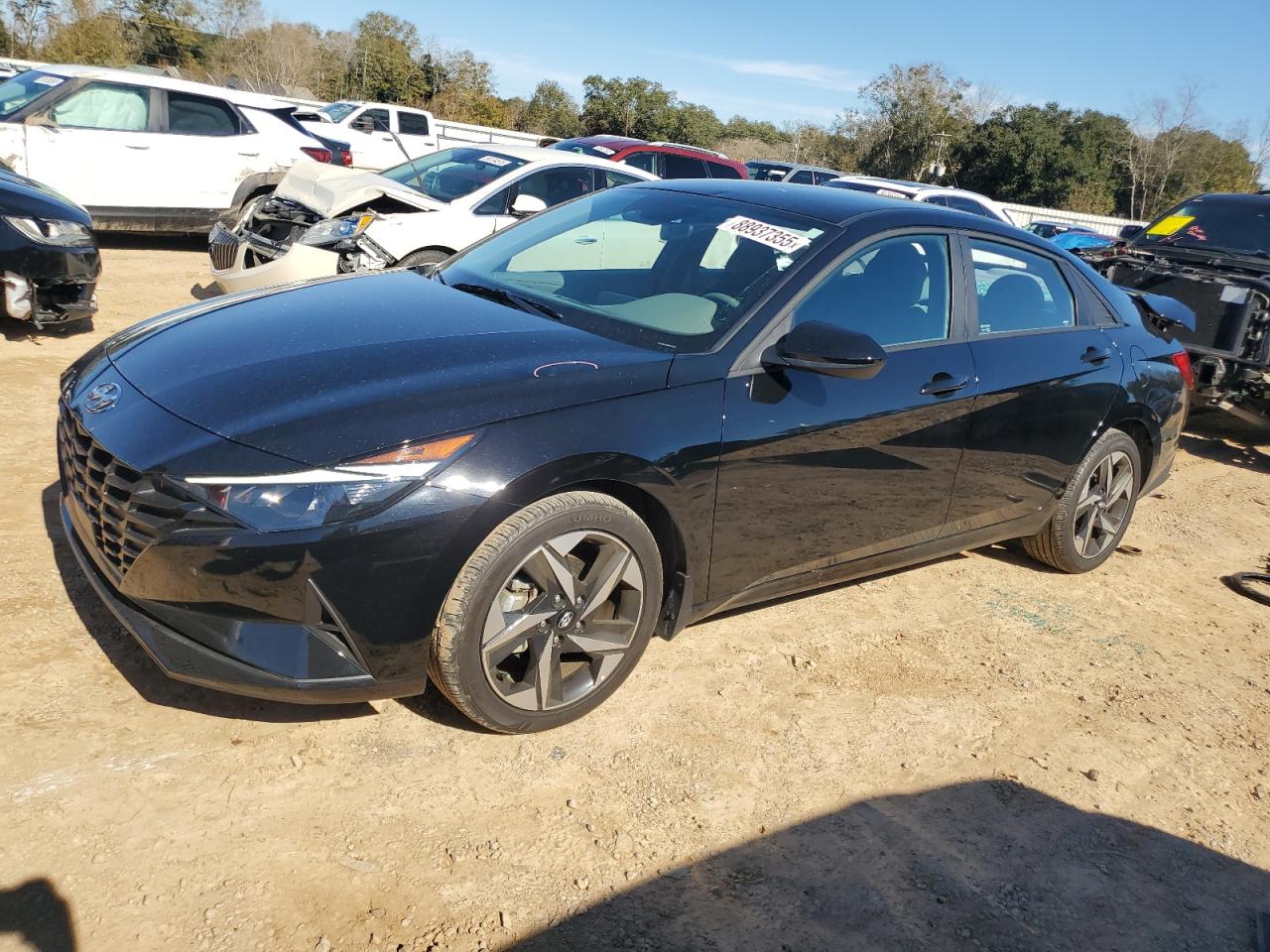 2023 Hyundai Elantra - Image 1