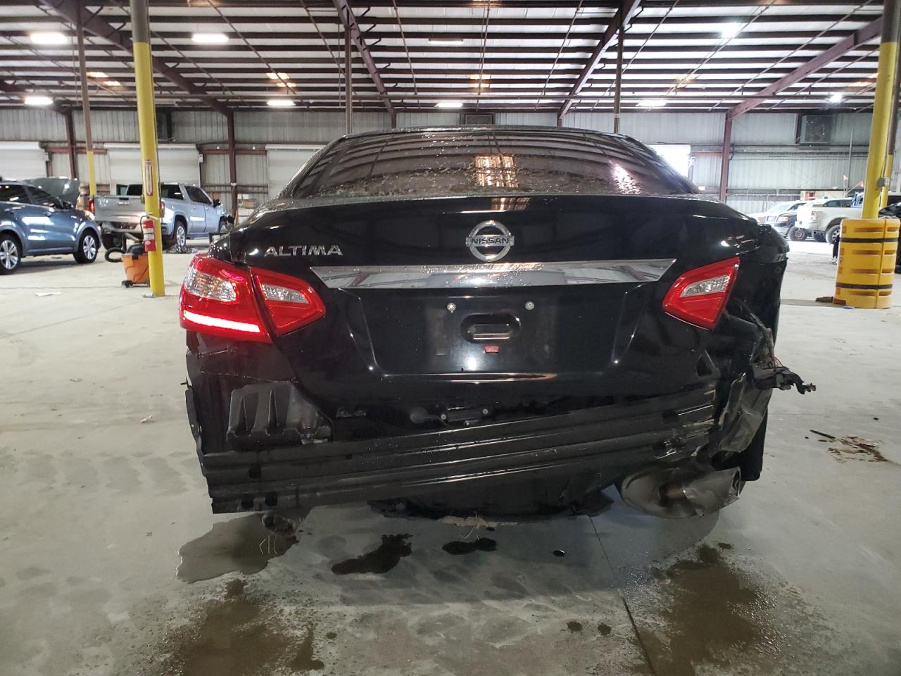2017 Nissan Altima - Image 6