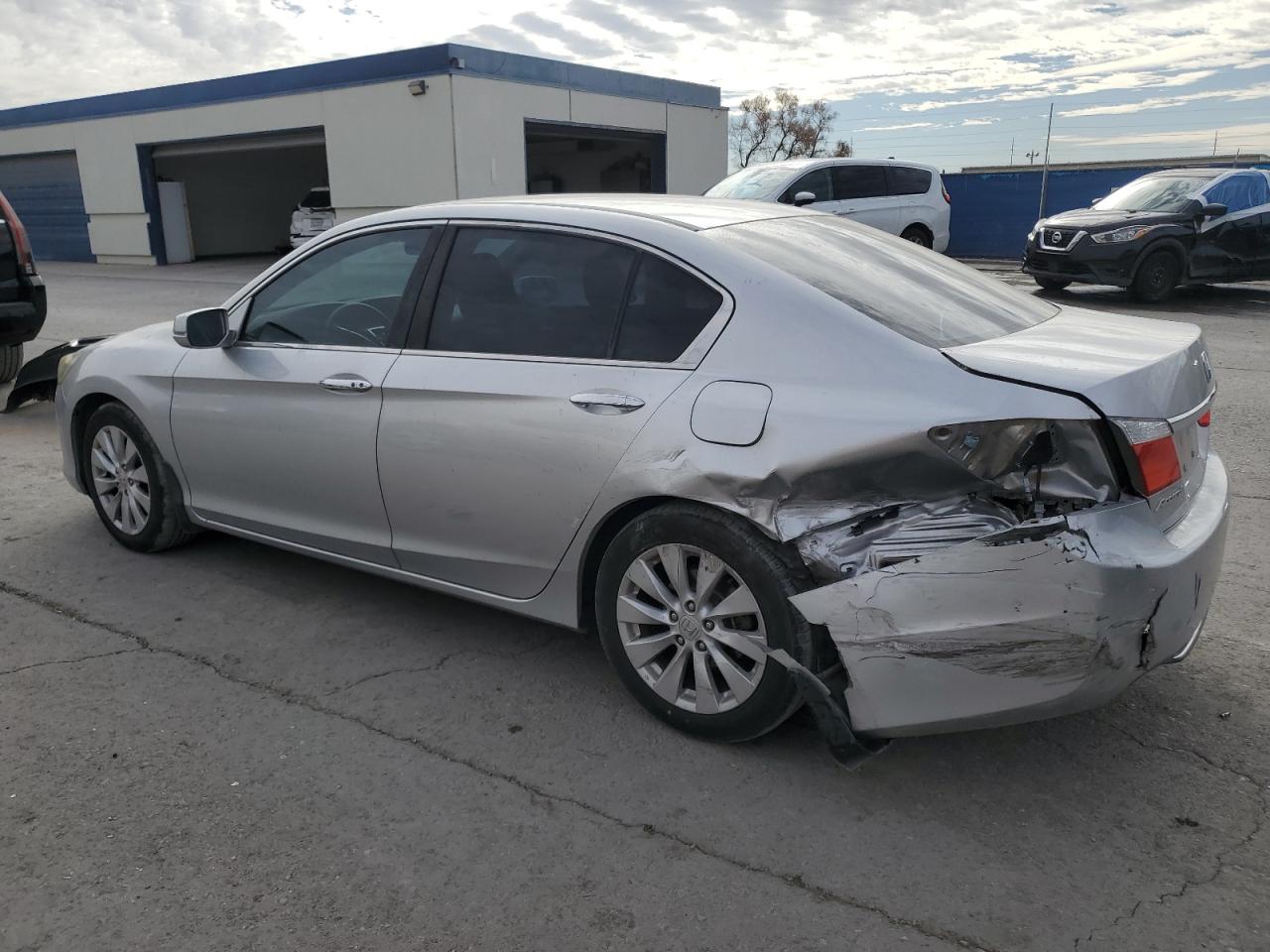 VIN 1HGCR2F77EA190899 2014 HONDA ACCORD no.2