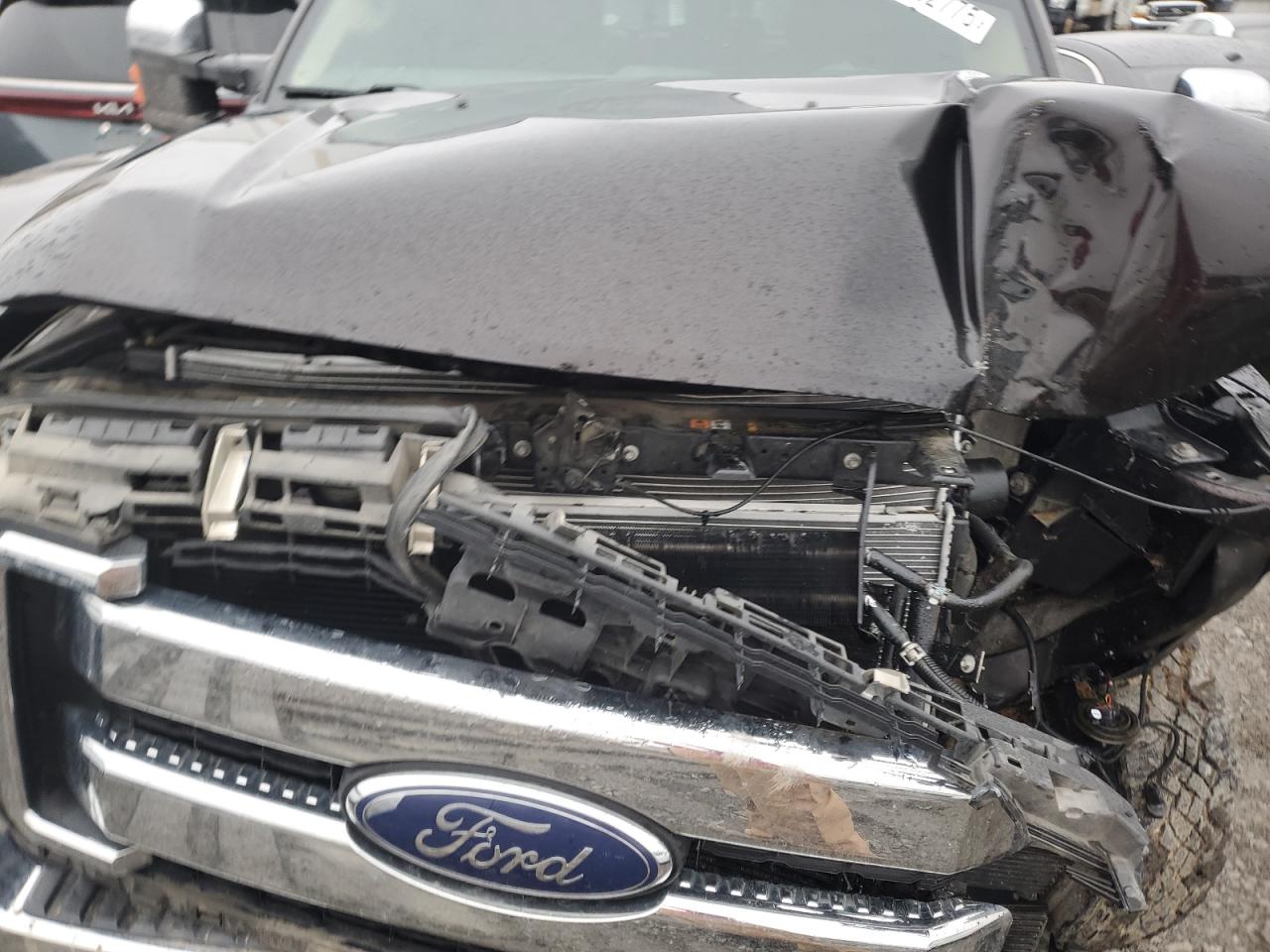 2013 Ford F250 - Image 11